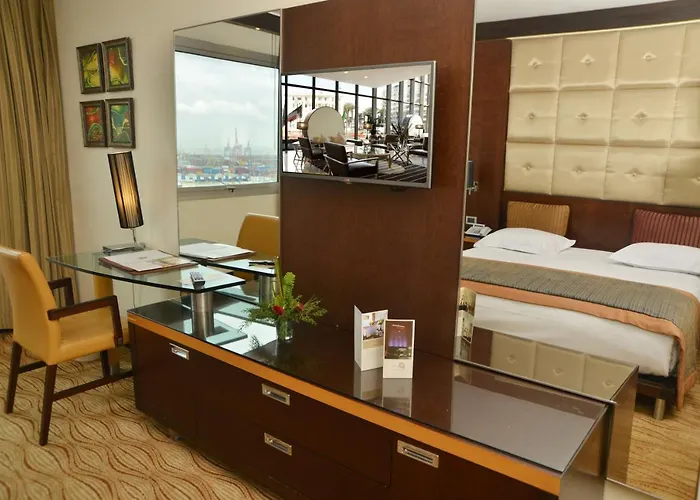 Casablanca hotels near Giac Translog