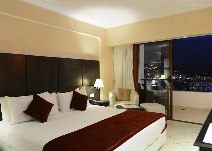 Hotel con piscina a Agadir