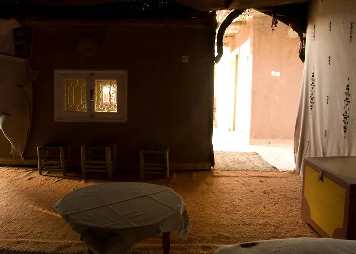 Villa Zagora Desert Retreat Restaurant-Pool-Sahara Tours - 4 star Hotel