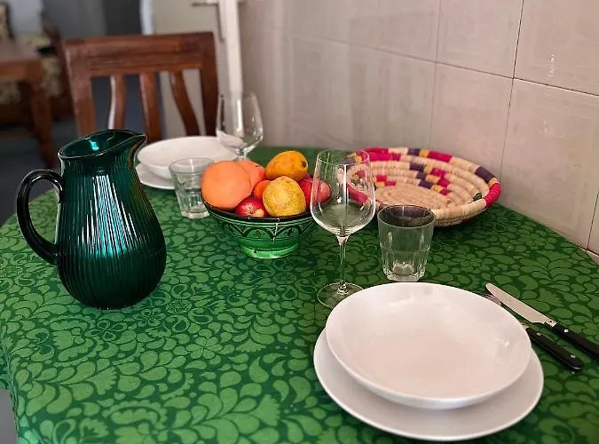 Bed & Breakfast In Designer Appartement Casablanca