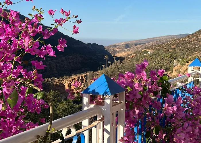Auberge Les Montagnes Du Paradis Your Hidden Retreat In Paradise Valley Tagherat Anekrim