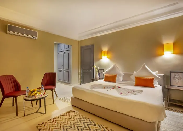 Malaya Suites & Villas 3 Bedrooms Srayeri